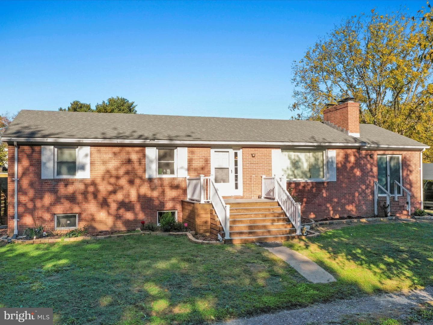 623 Docs Lane photo 3