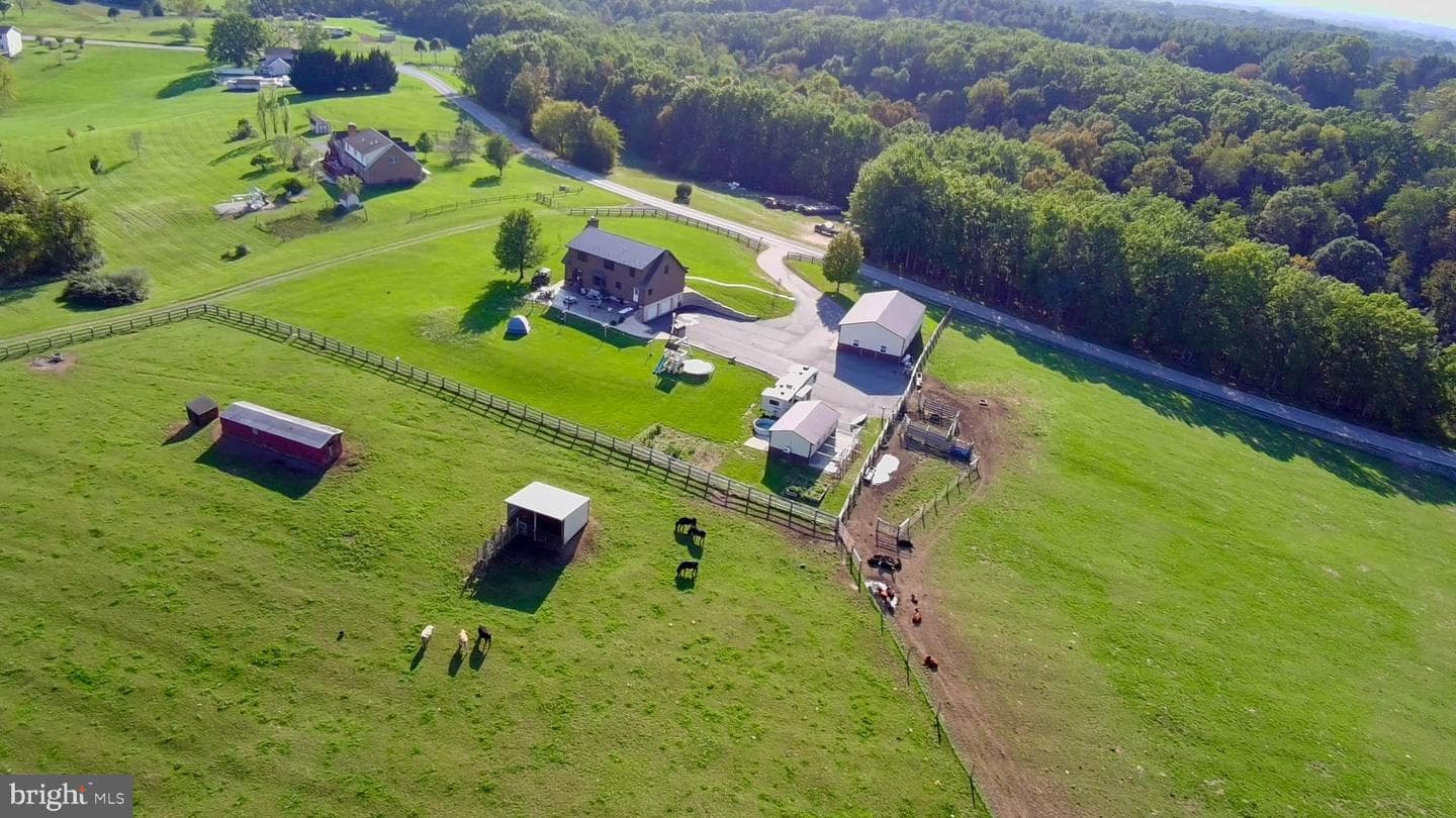 14637 Bain Road, Hancock