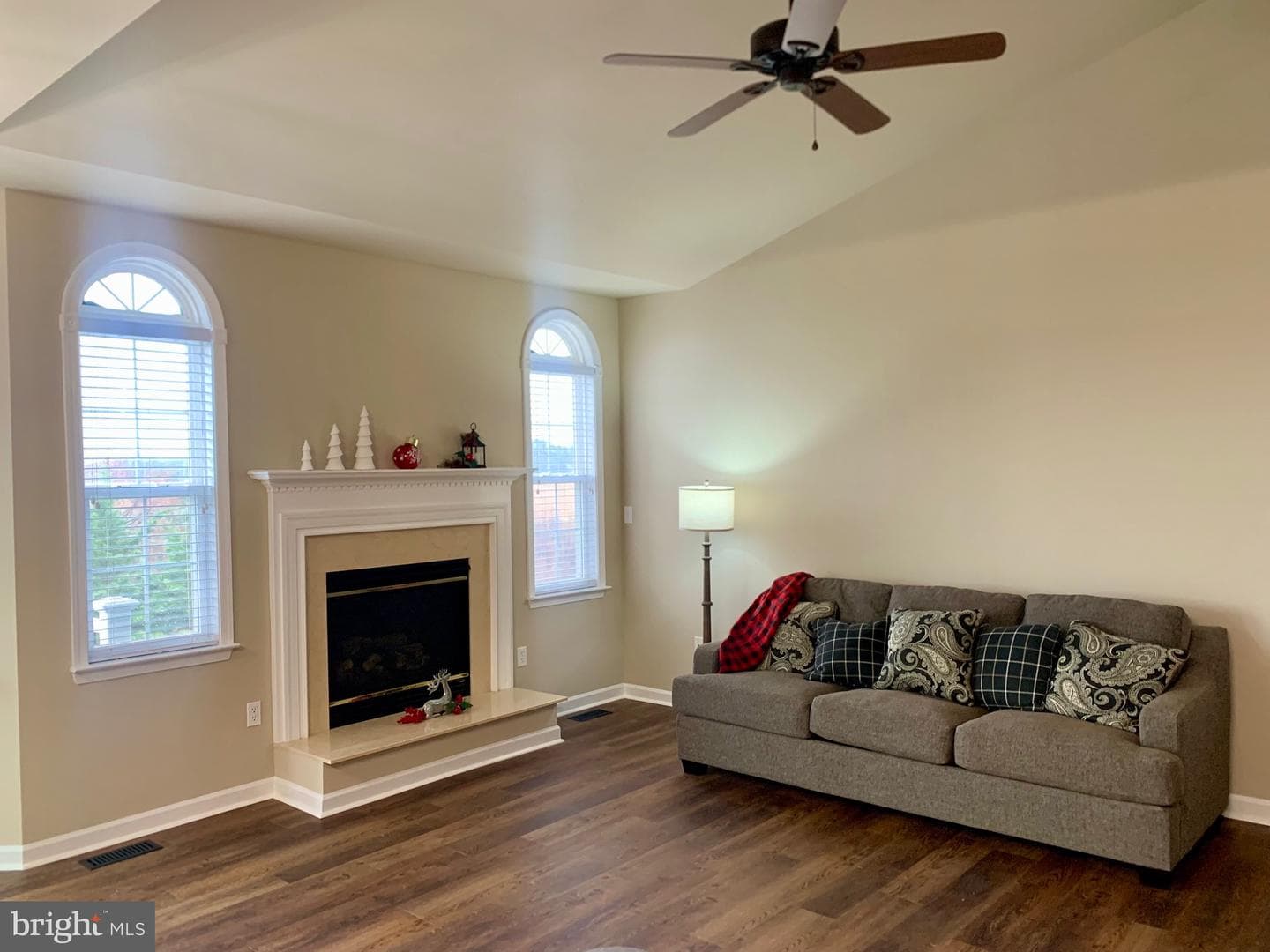 121 Colton Court photo 42