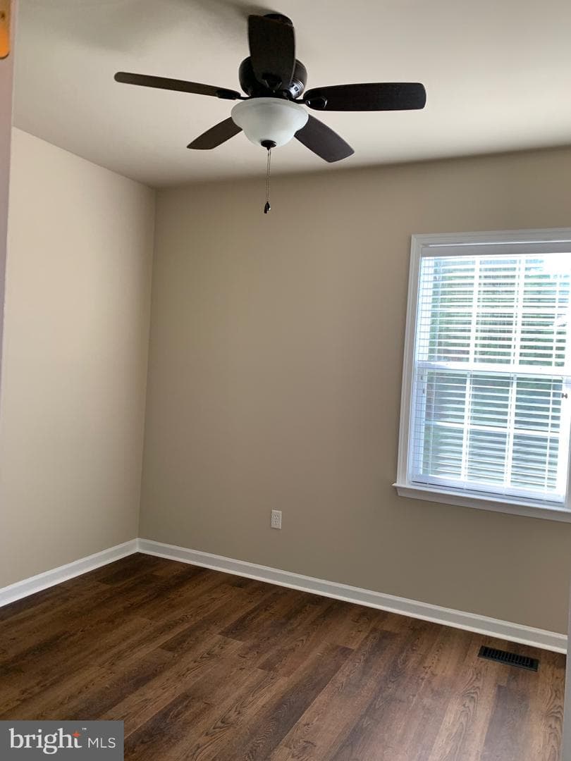 121 Colton Court photo 55