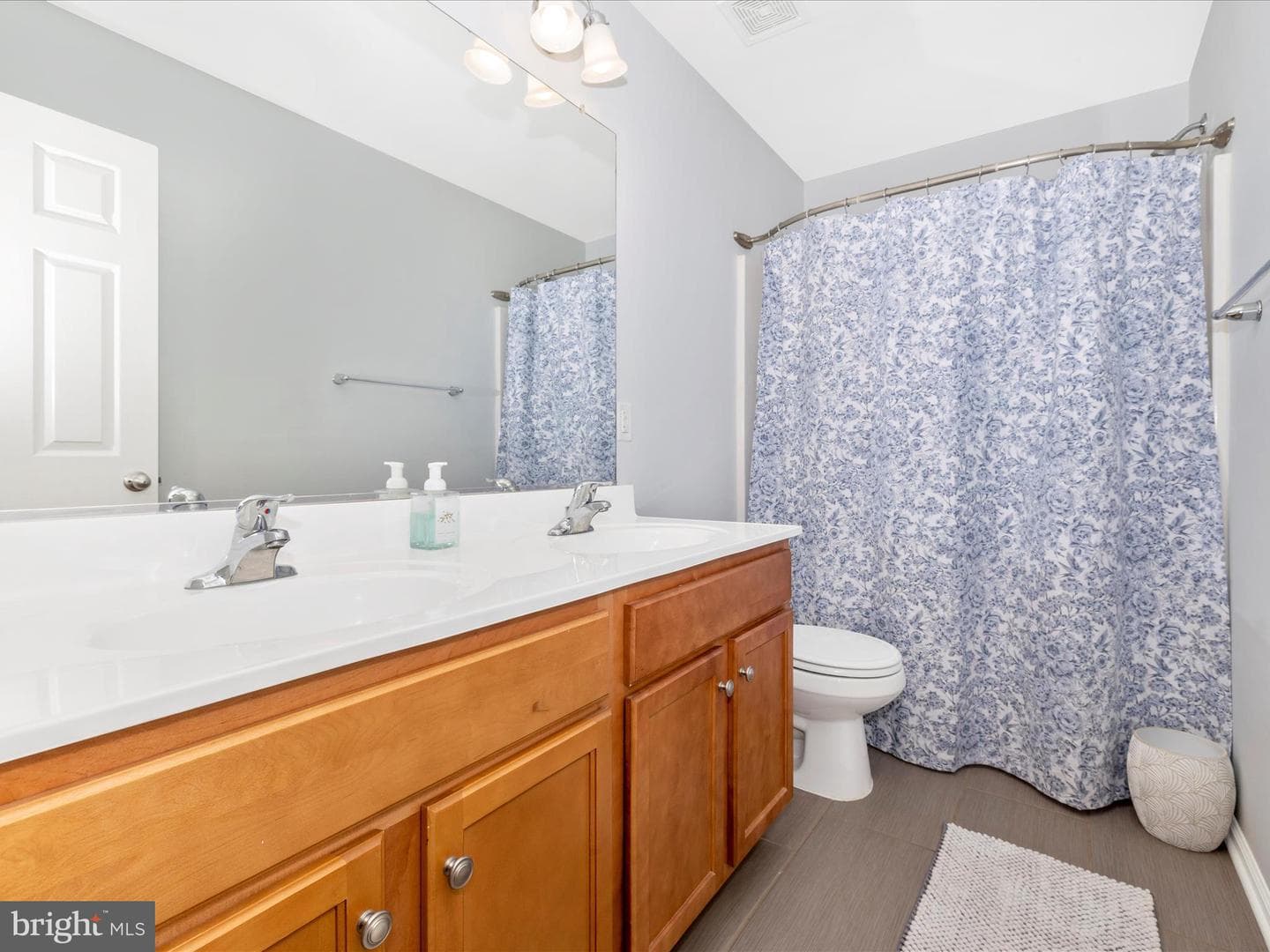9441 Westenberger Drive photo 34