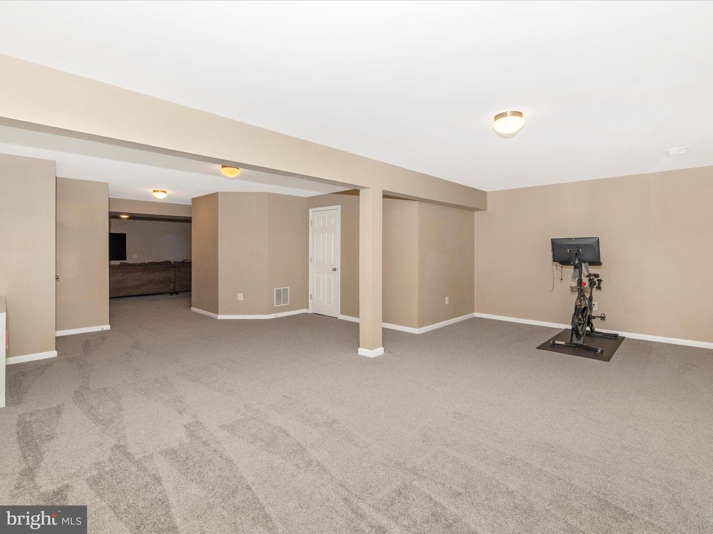 9441 Westenberger Drive photo 40