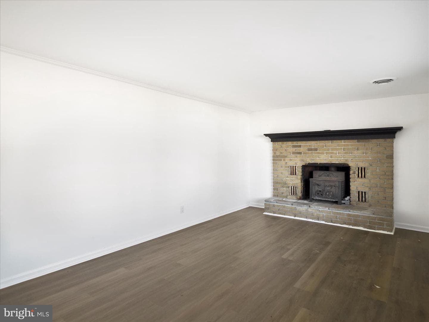 329 Emmert Road photo 6
