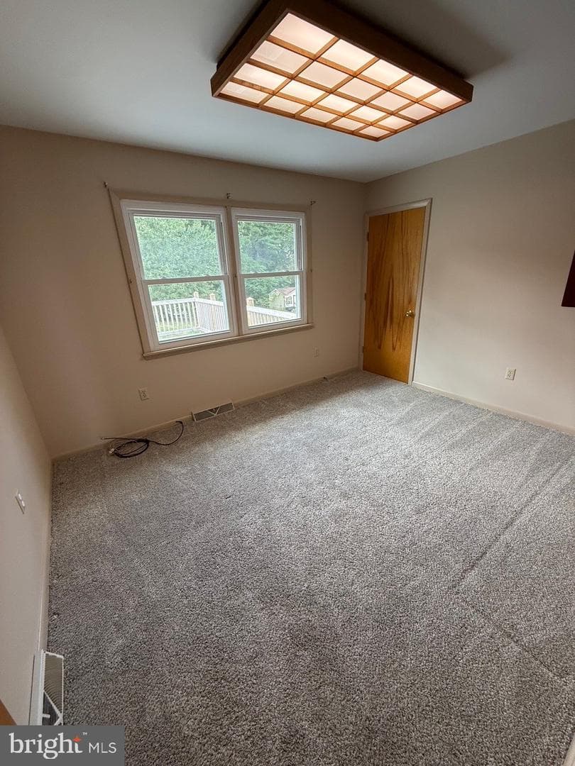 20775 Beaver Creek Road photo 10
