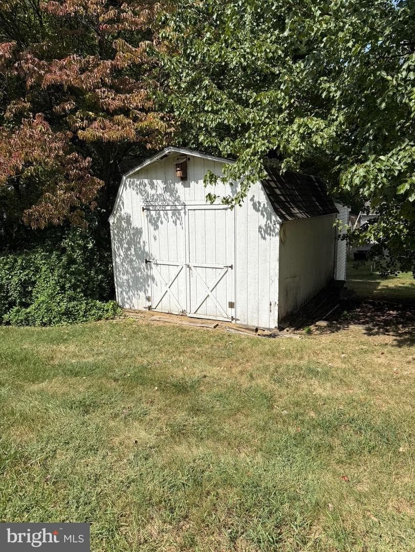 20775 Beaver Creek Road photo 16