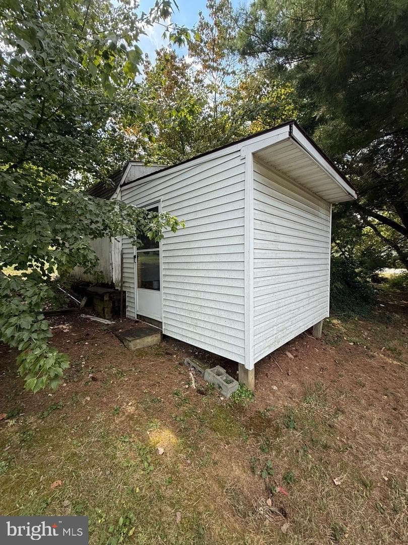20775 Beaver Creek Road photo 17