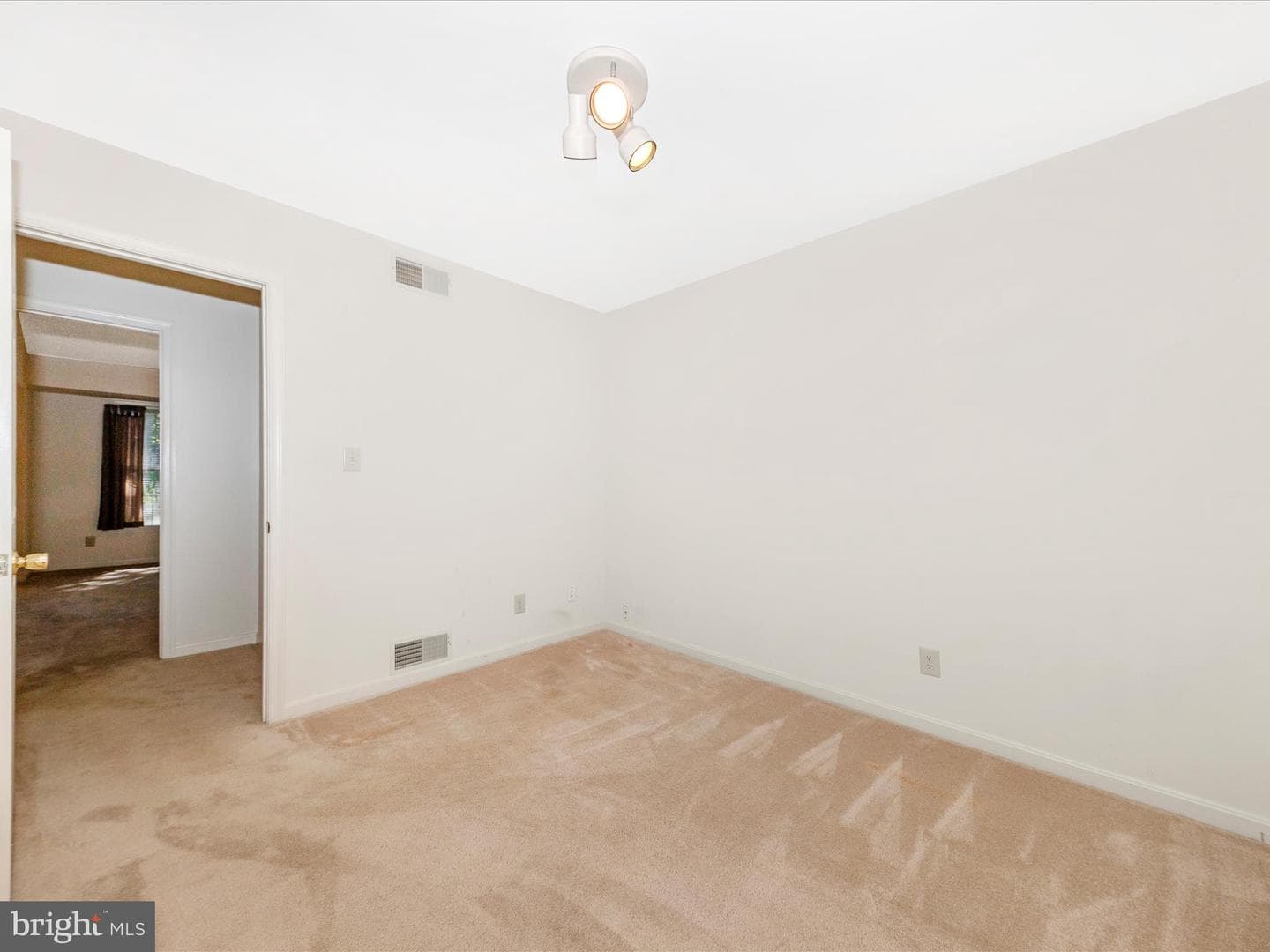 18213 Summerlin Drive photo 27