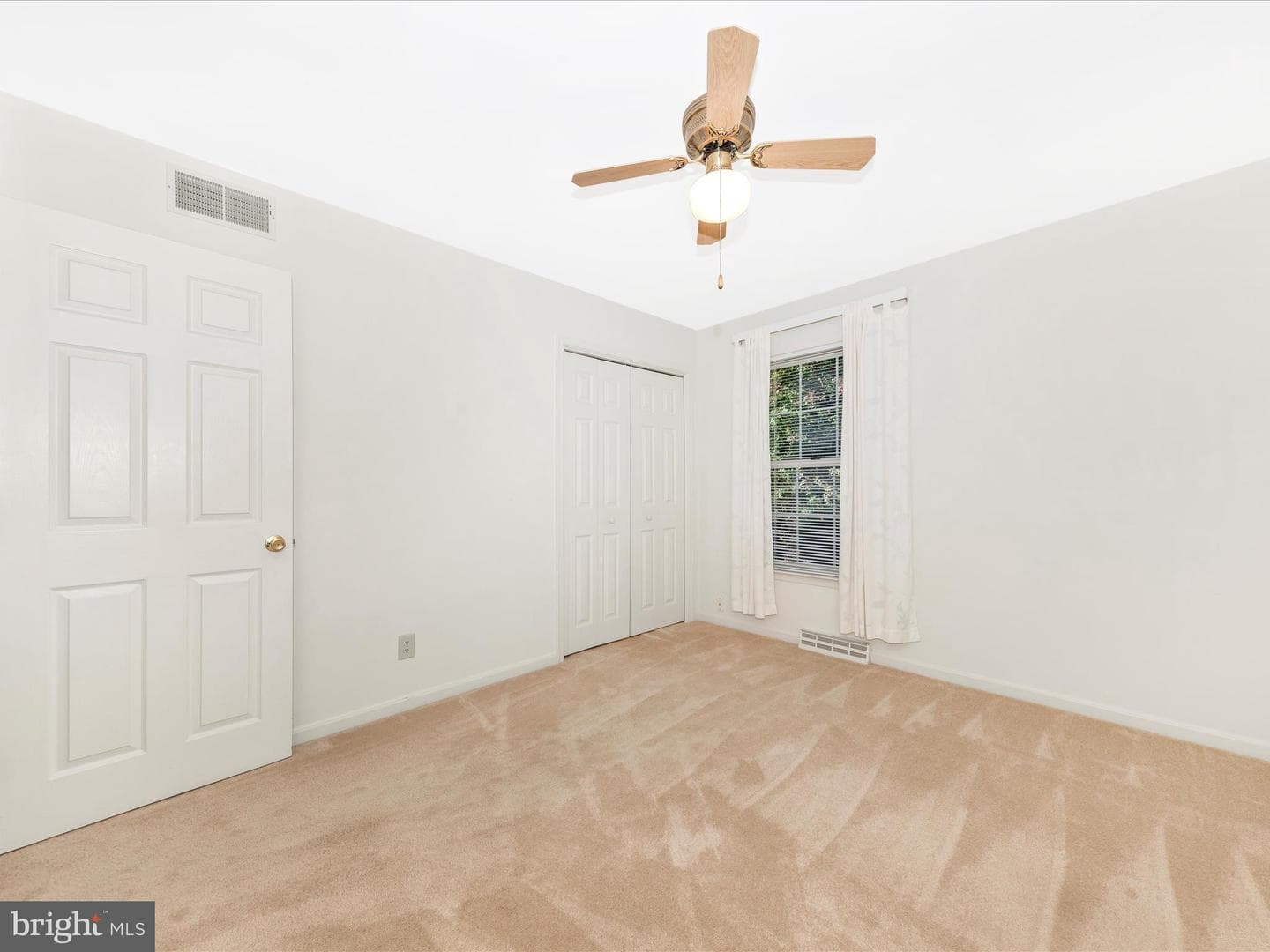 18213 Summerlin Drive photo 29