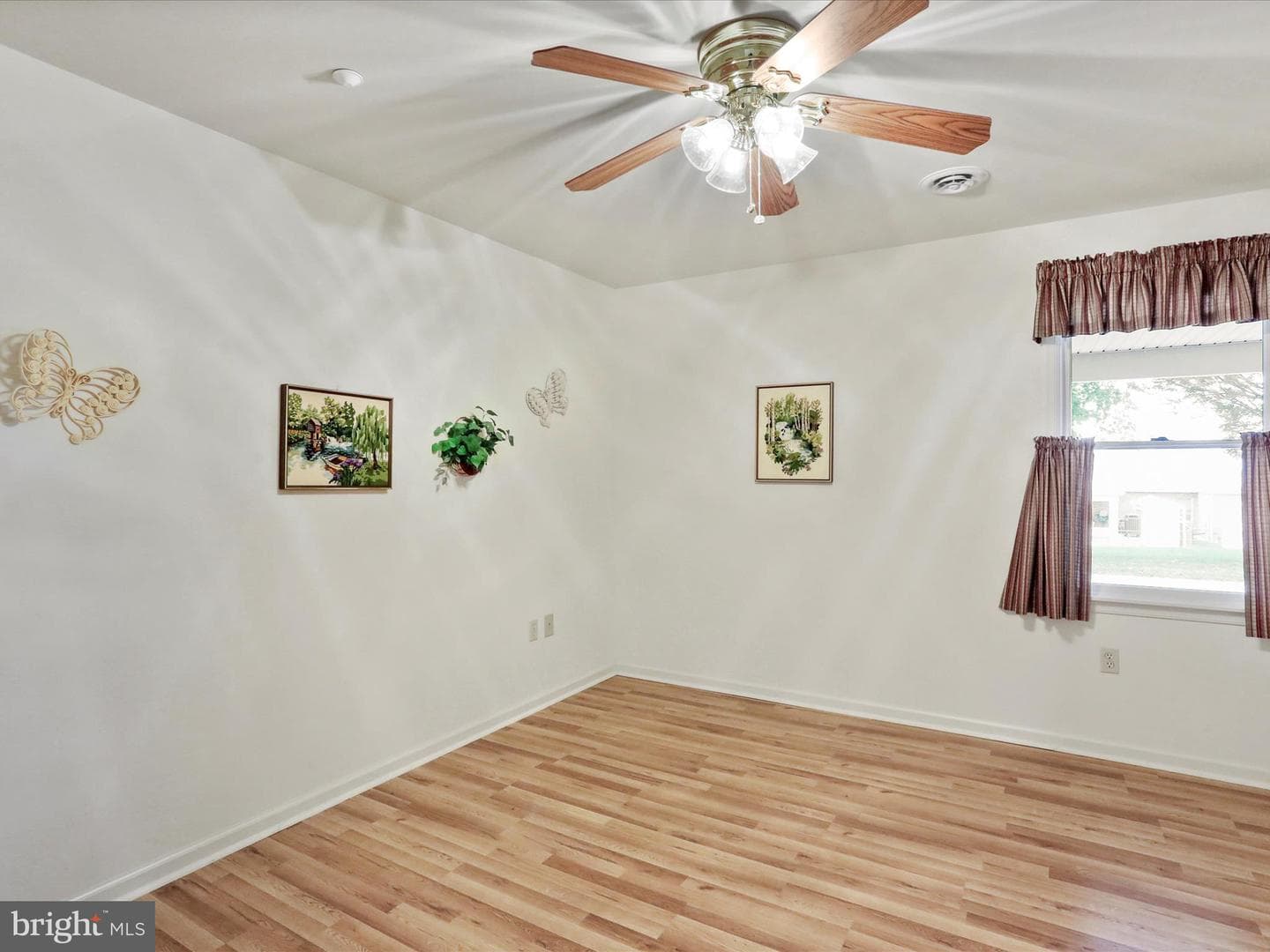 202 S Fork Drive photo 16
