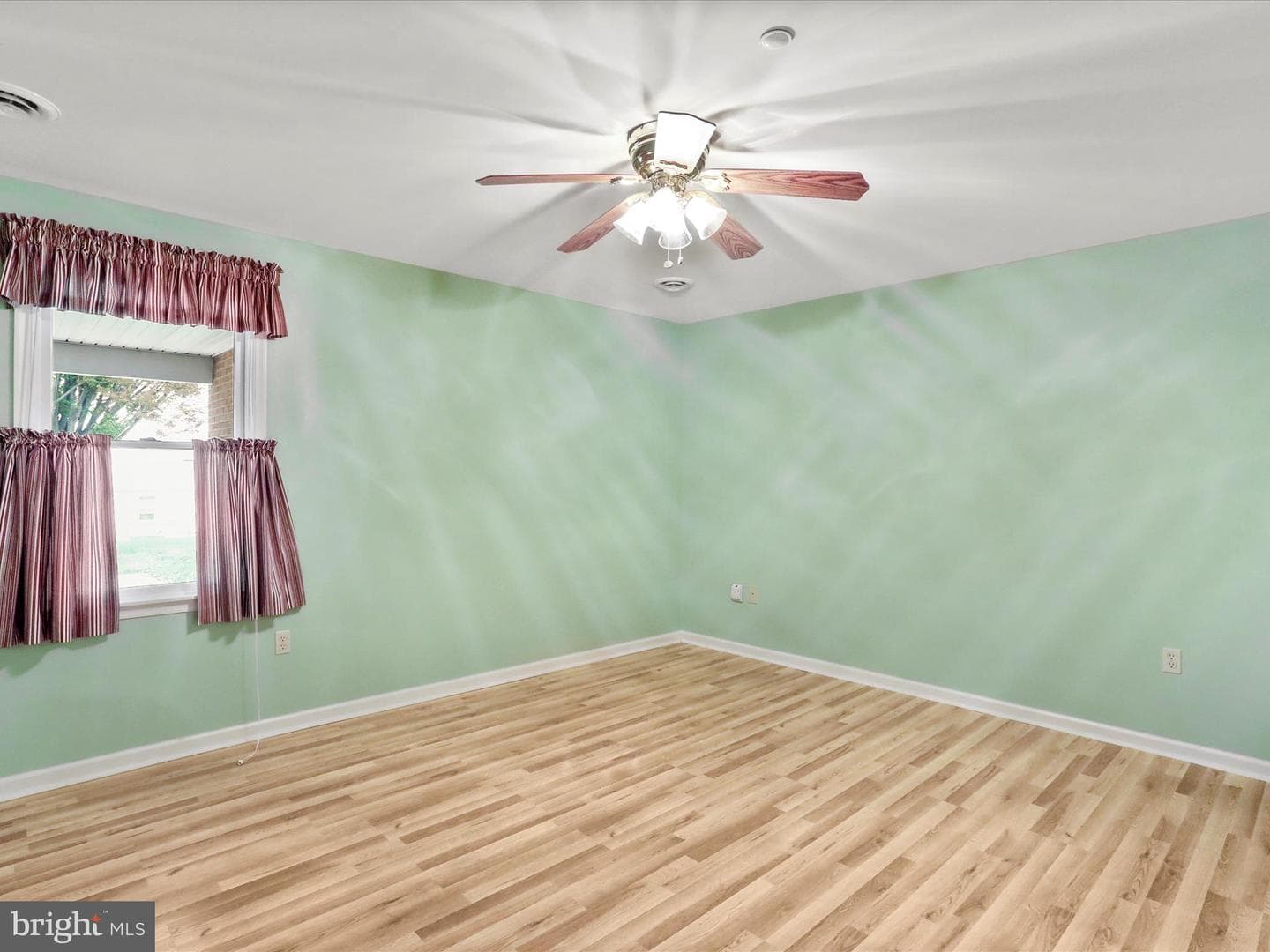 202 S Fork Drive photo 18