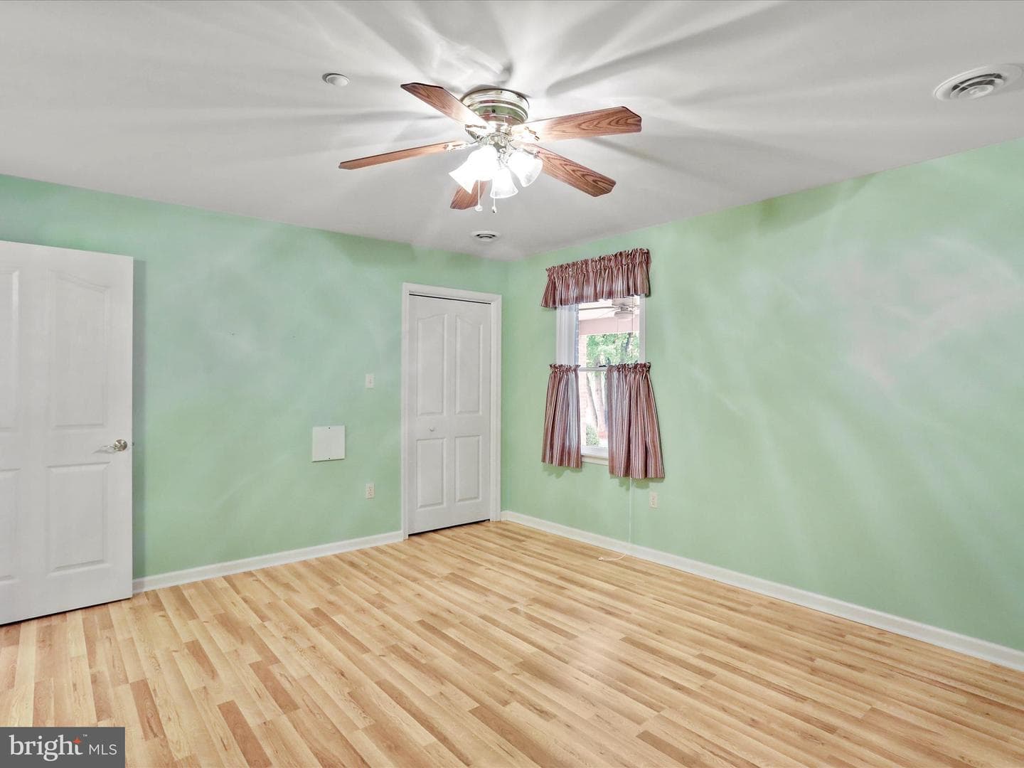 202 S Fork Drive photo 19