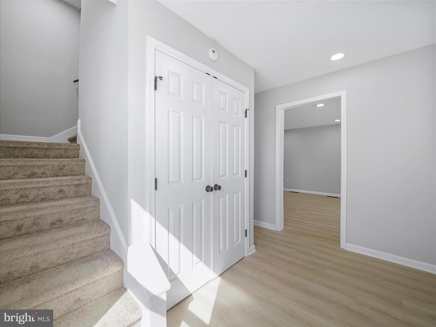 837 Virginia Avenue photo 16
