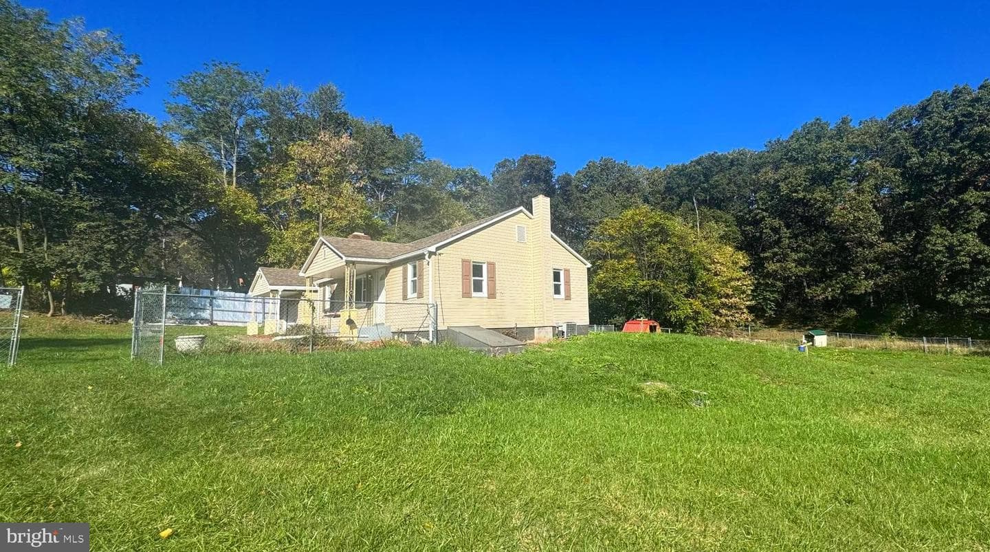 3120 National Pike, Hancock