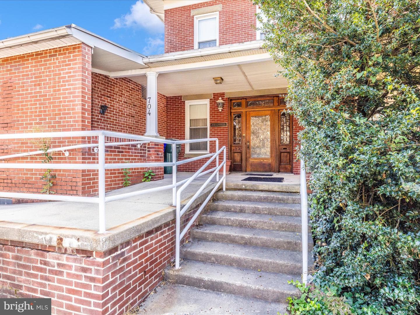704 Oak Hill Avenue photo 43