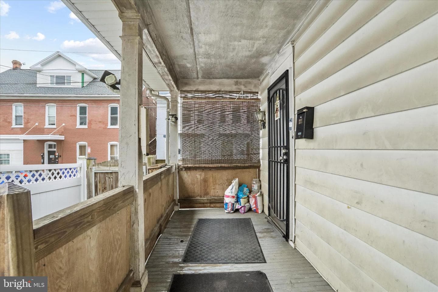 142 East Avenue photo 6