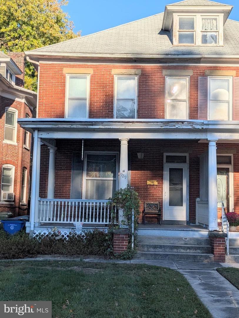 929 Hamilton Boulevard
