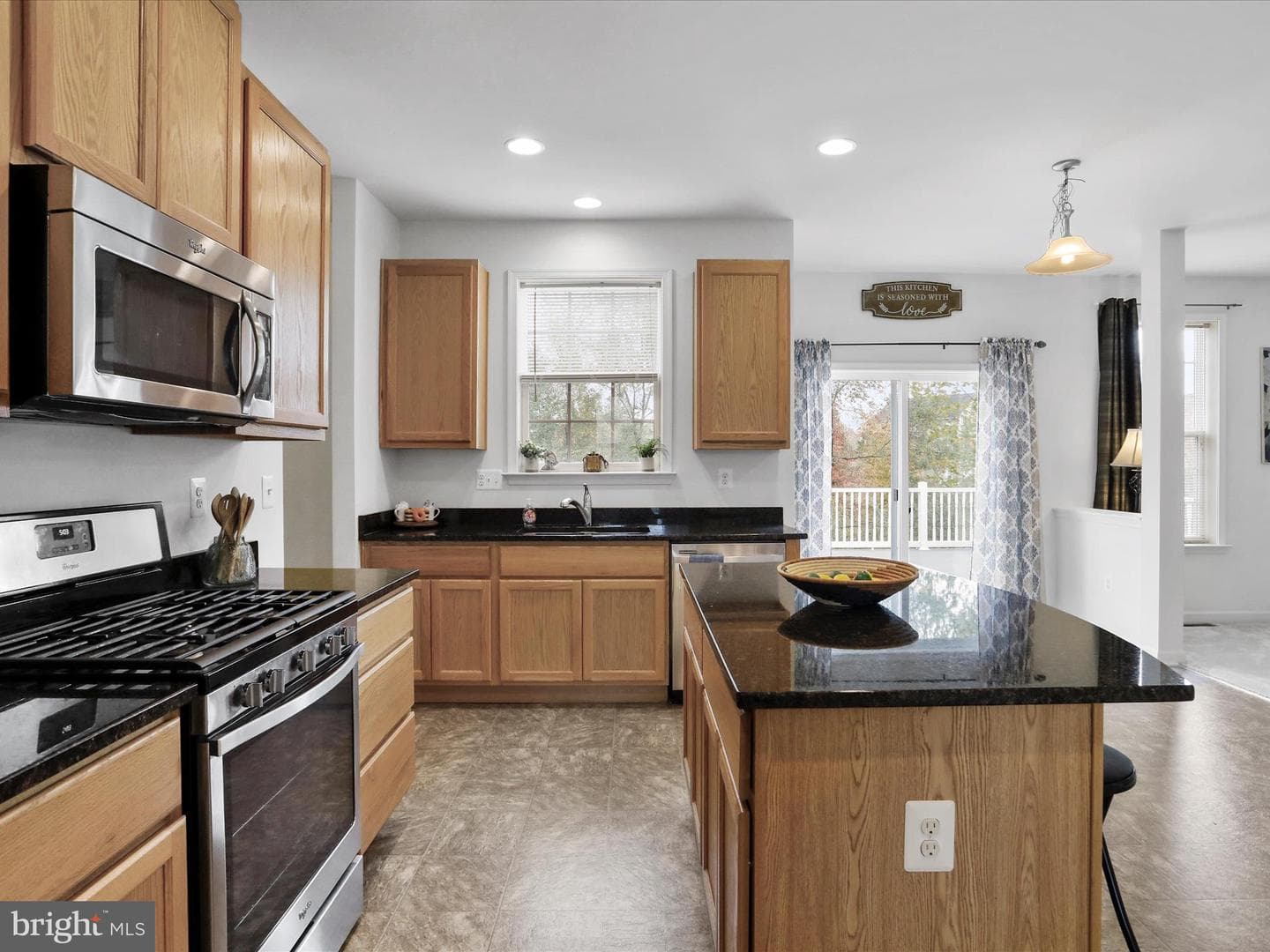 19111 Black Maple Way photo 10