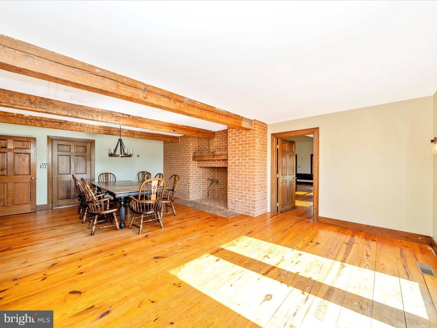 14924 Clear Spring Road photo 9