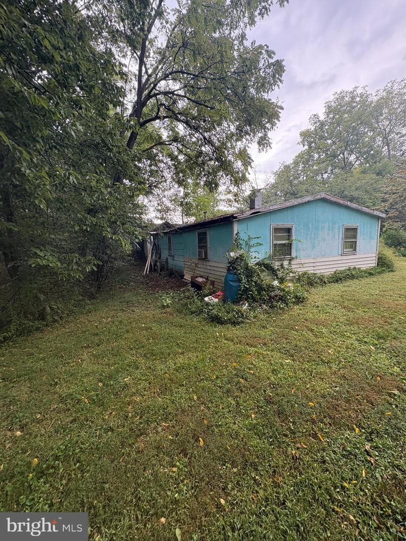 8042 Avis Mill Road photo 15