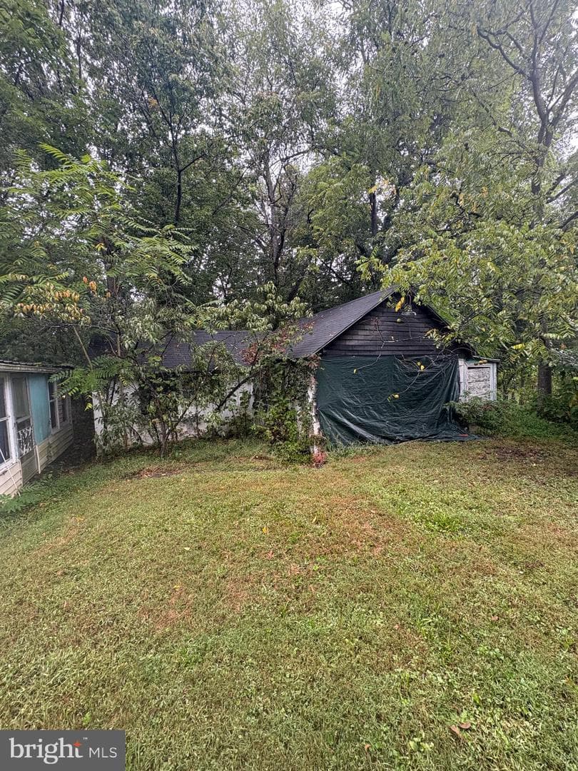8042 Avis Mill Road photo 17
