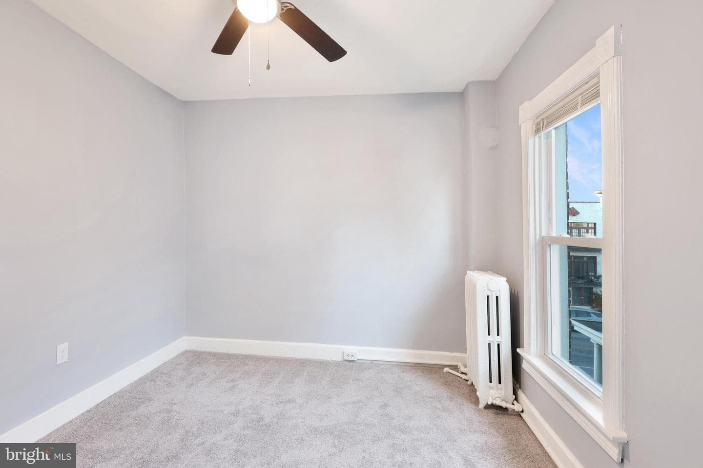 410 Summit Avenue photo 29