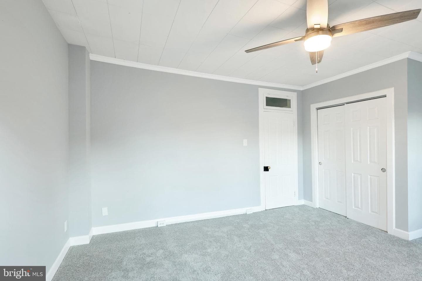 410 Summit Avenue photo 35