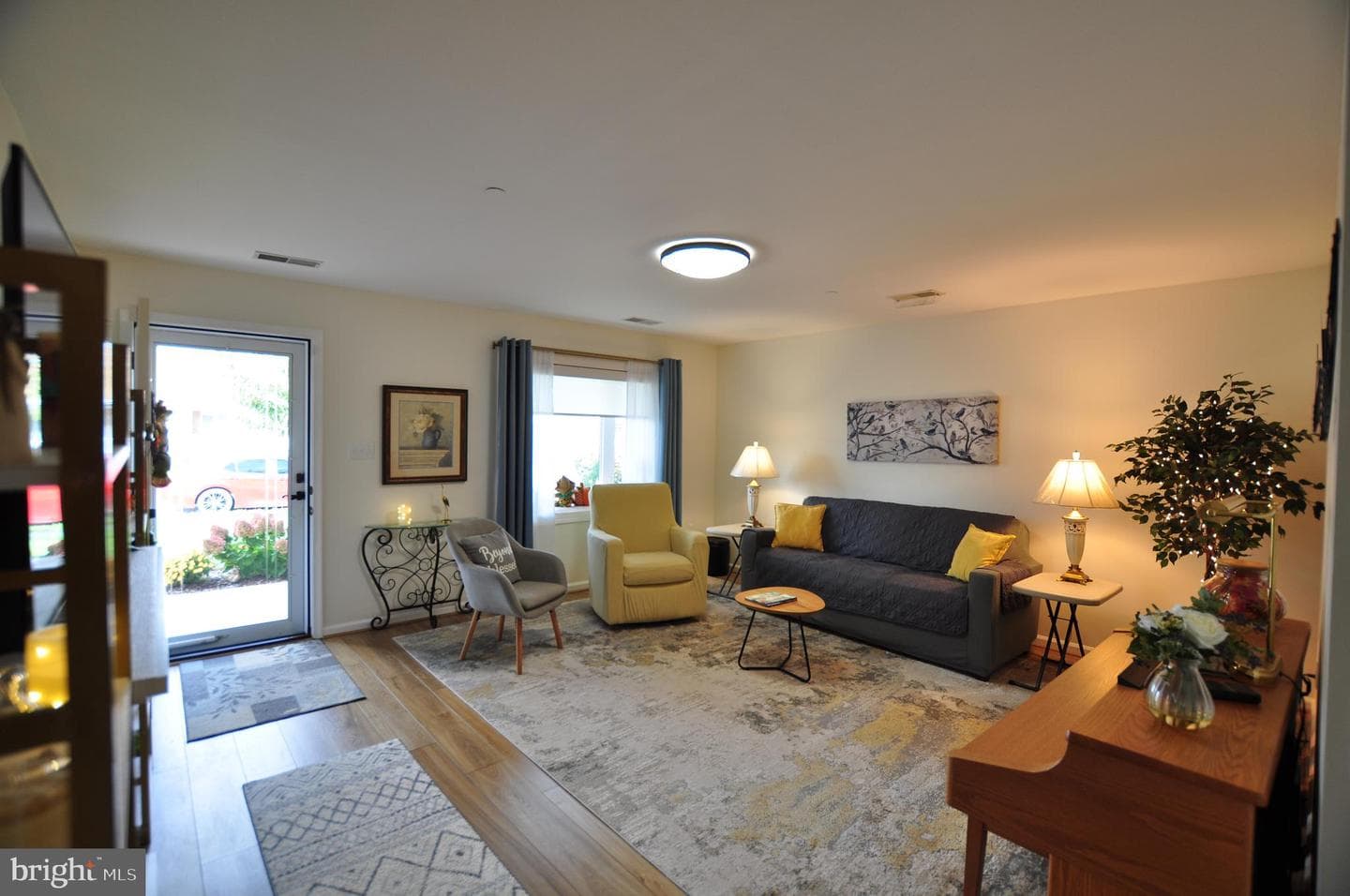 137 Sunflower Drive photo 4