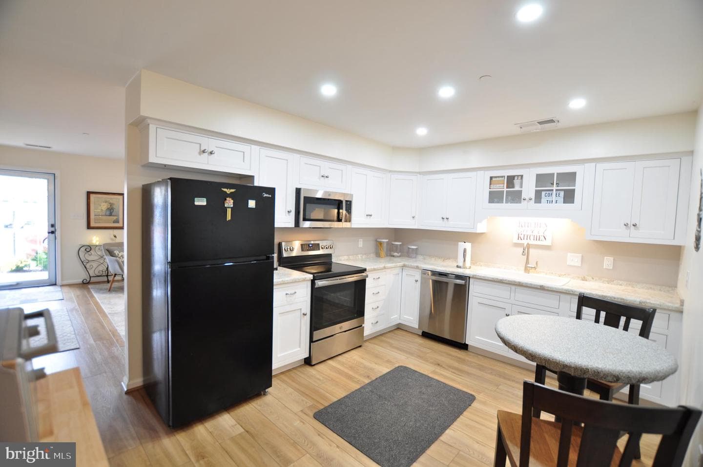 137 Sunflower Drive photo 8