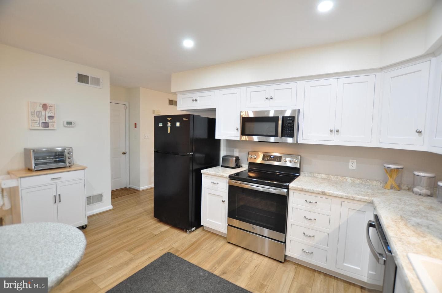 137 Sunflower Drive photo 9