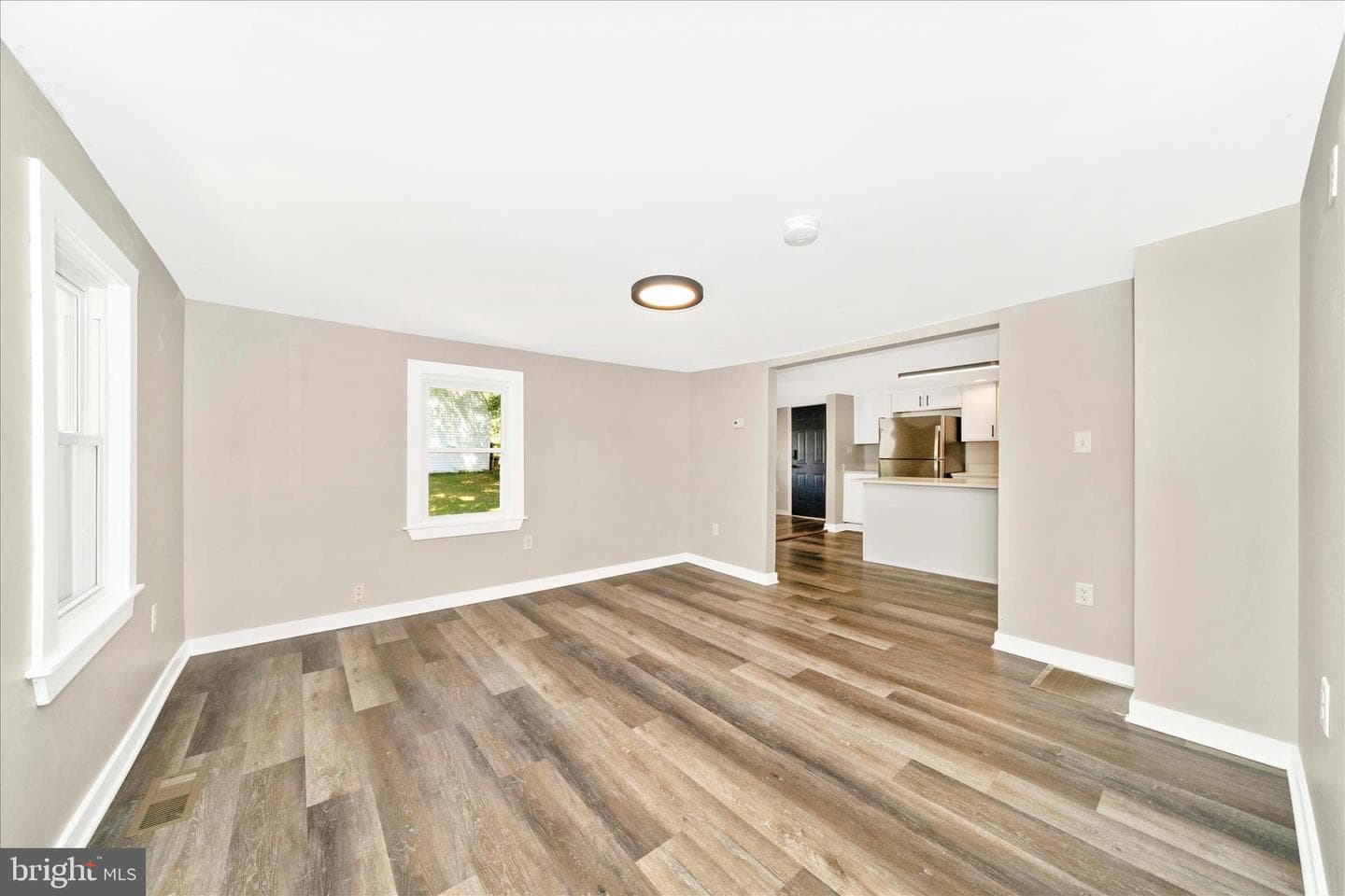 20724 Netz Road photo 7