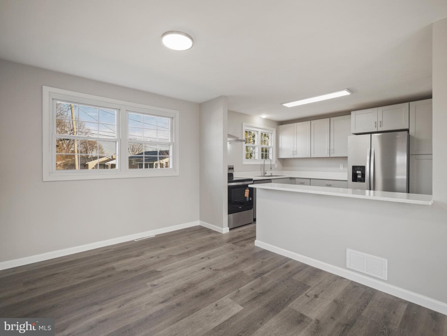 17724 Timberlane photo 7