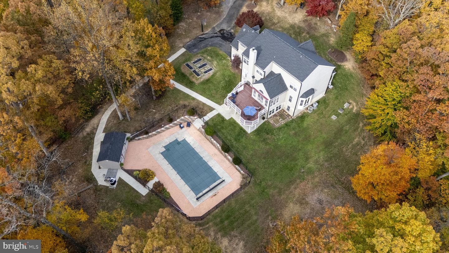 18637 Outpost Road photo 41