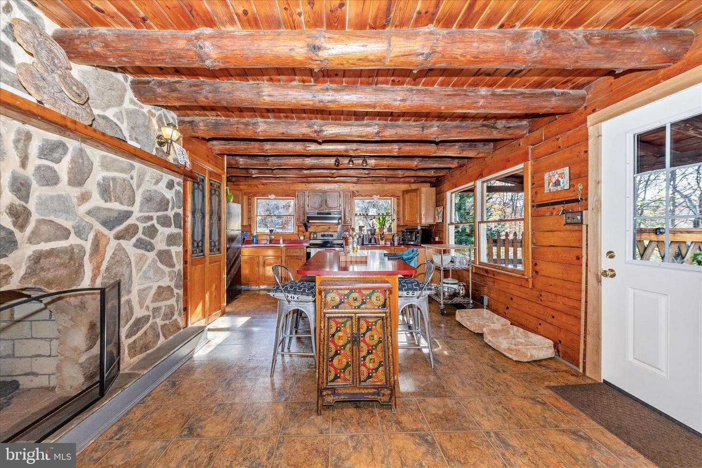 1402 Hoffmaster Road photo 12