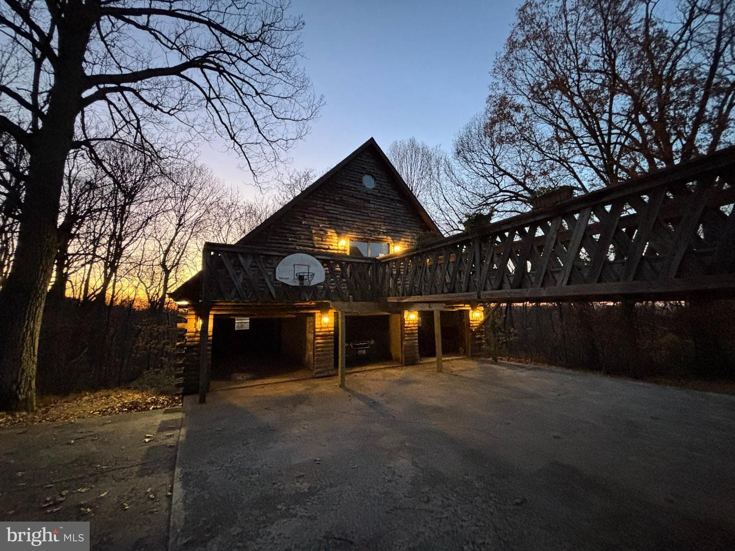 1402 Hoffmaster Road photo 34