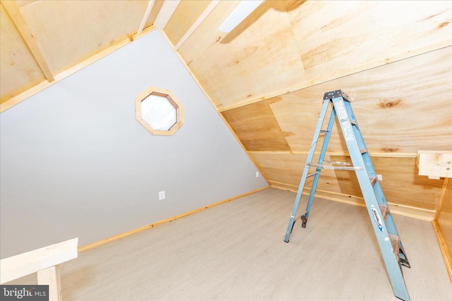 1402 Hoffmaster Road photo 38