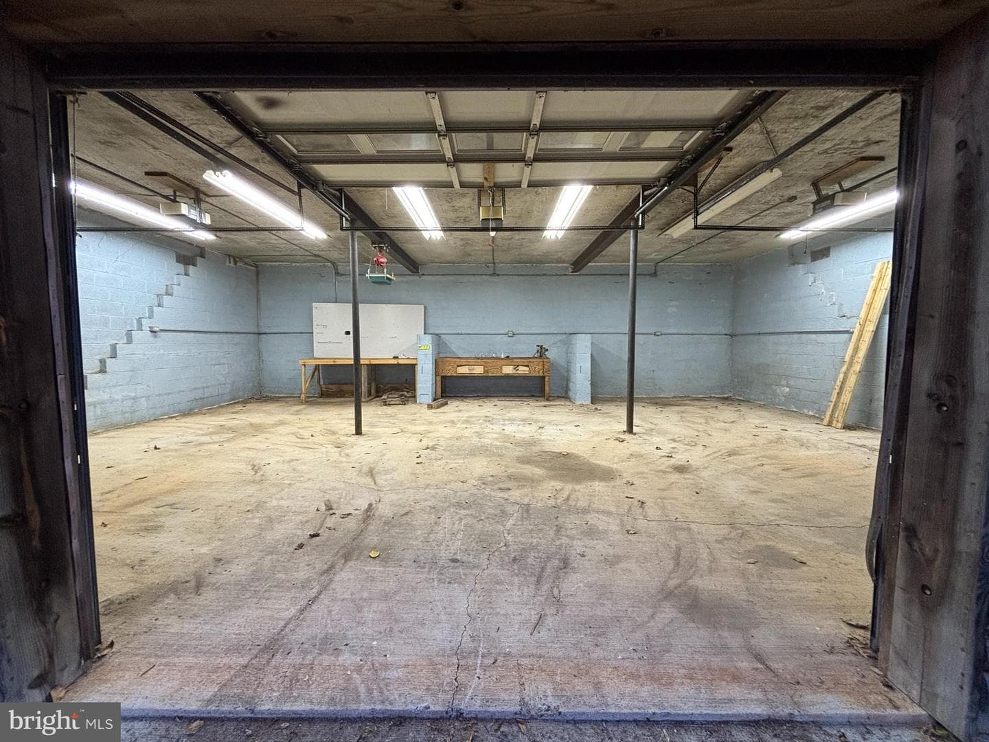 1402 Hoffmaster Road photo 40