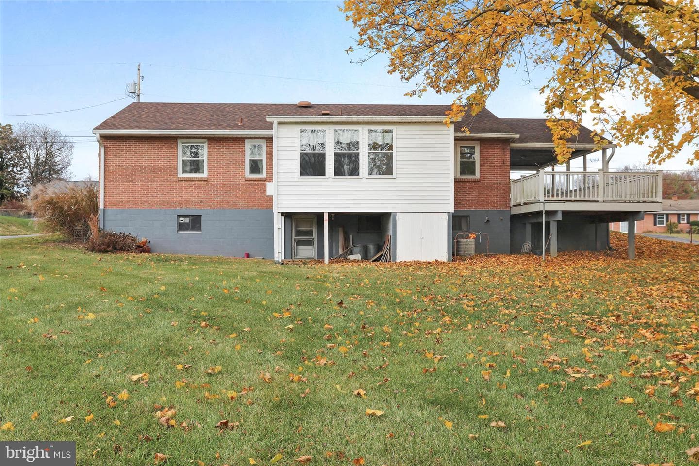 18531 Kent Avenue photo 34