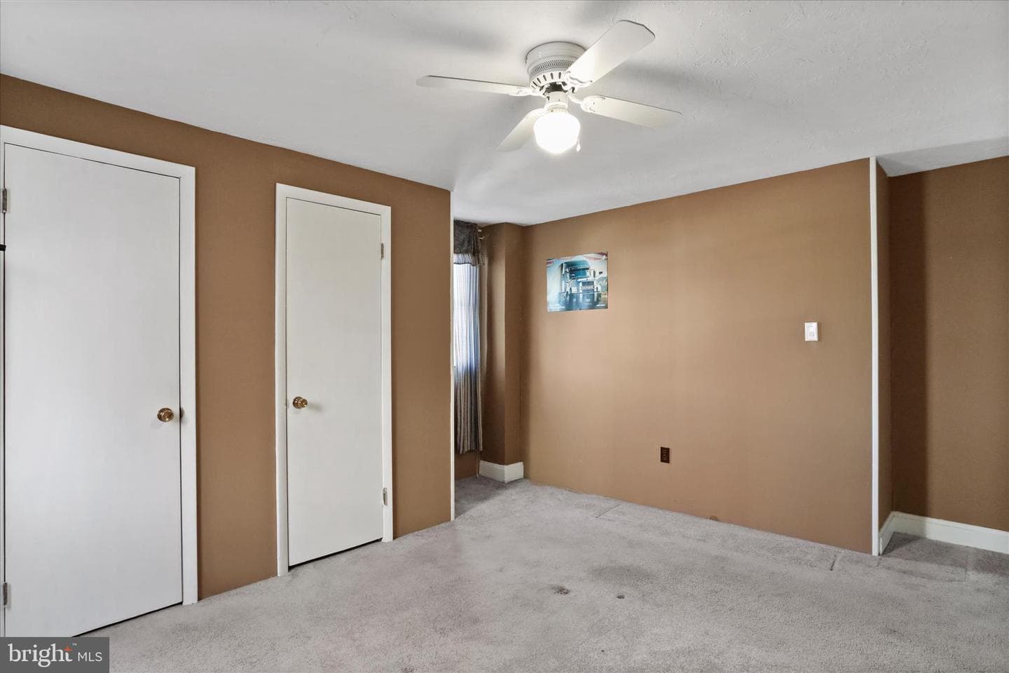 42 Fairground Avenue photo 22