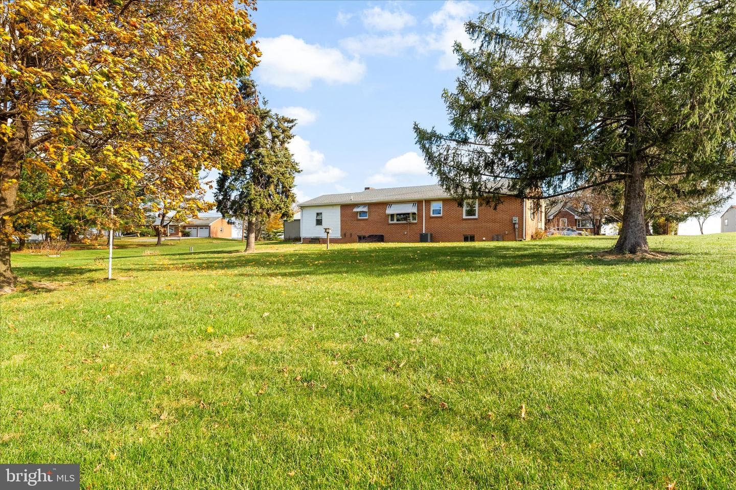 13824 Broadfording Church Road photo 2