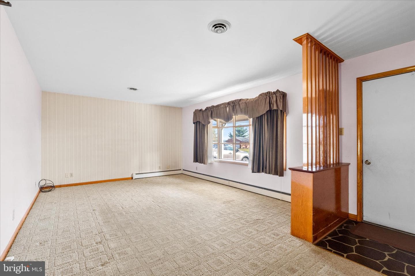 13824 Broadfording Church Road photo 8