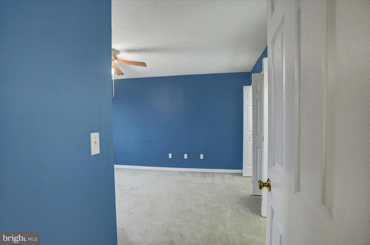 12930 Oak Hill Avenue photo 37
