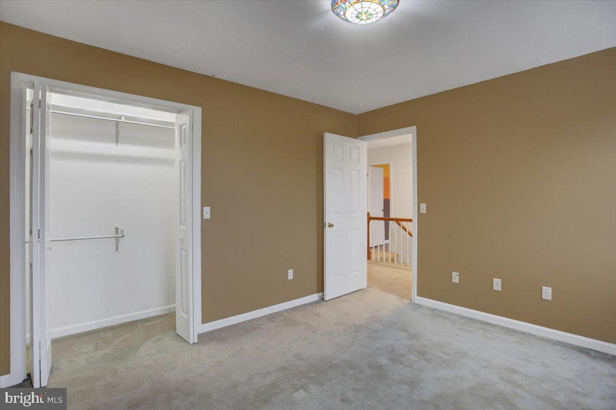 12930 Oak Hill Avenue photo 39