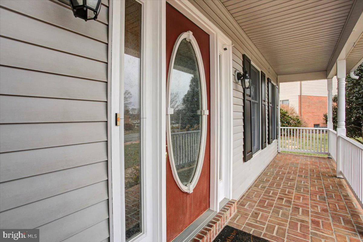 12930 Oak Hill Avenue photo 4