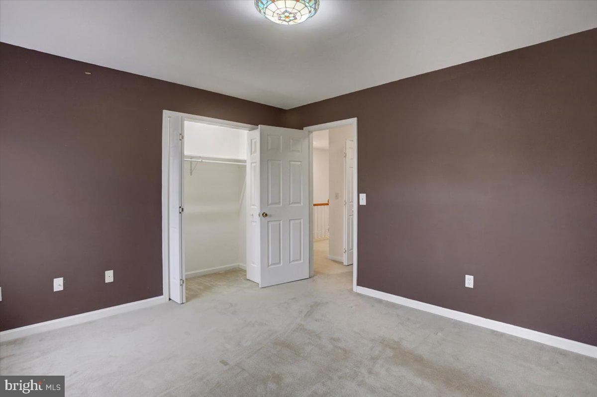12930 Oak Hill Avenue photo 41