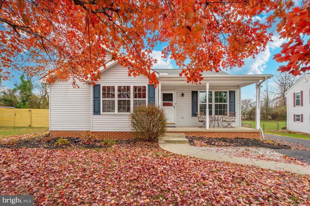 1024 Kasinof Avenue photo 2