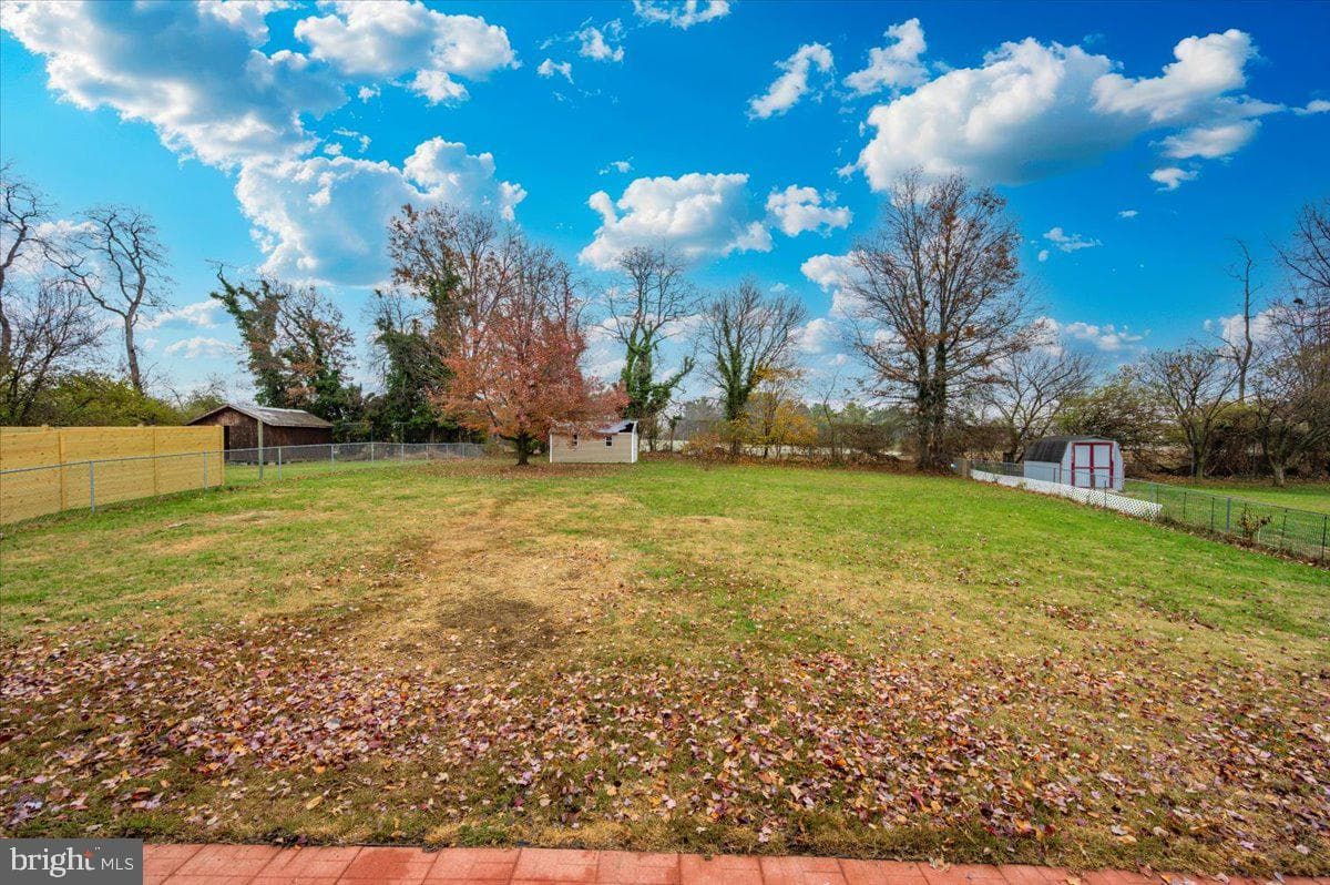 1024 Kasinof Avenue photo 33
