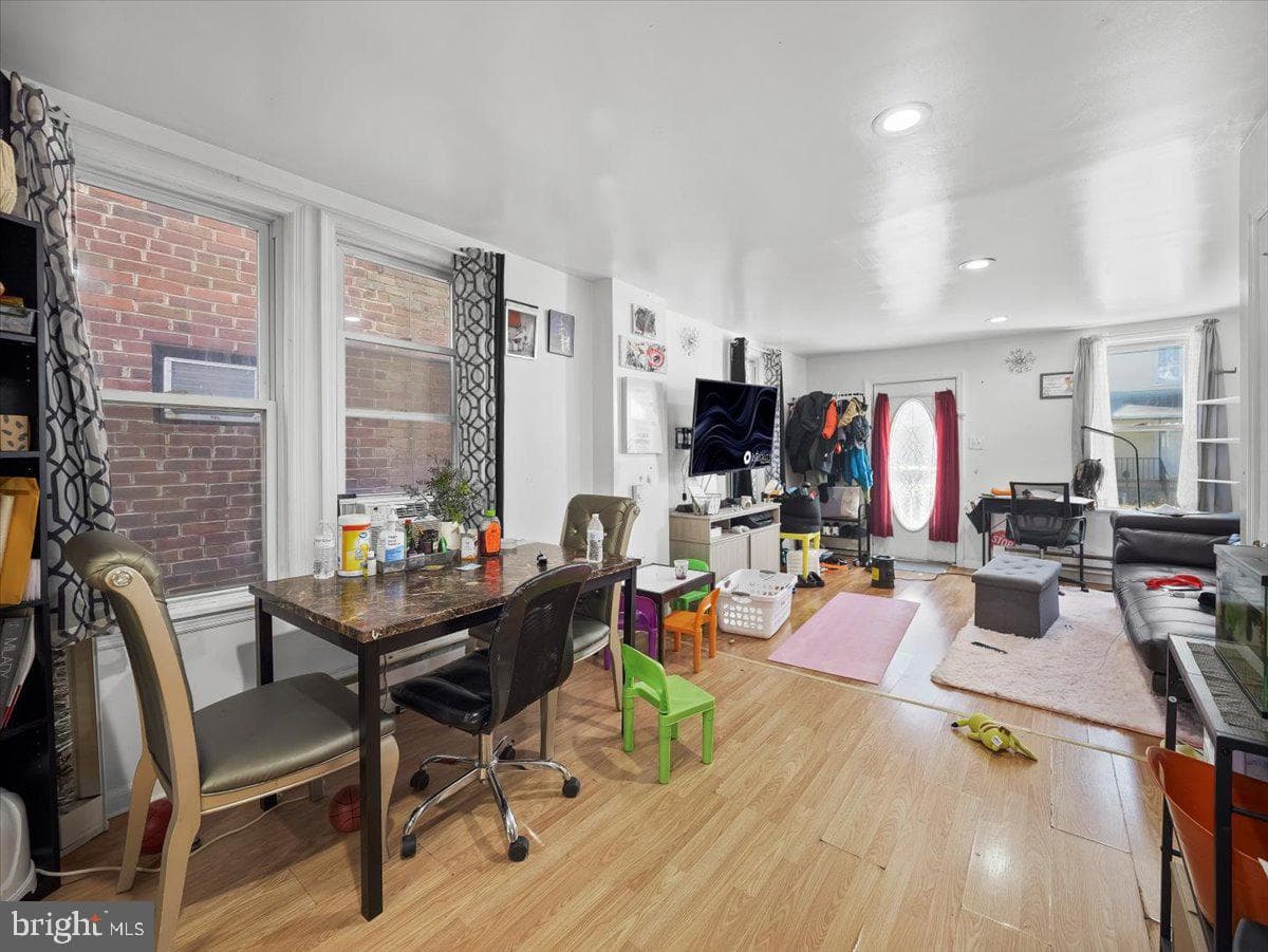 360 S Cannon Avenue photo 8