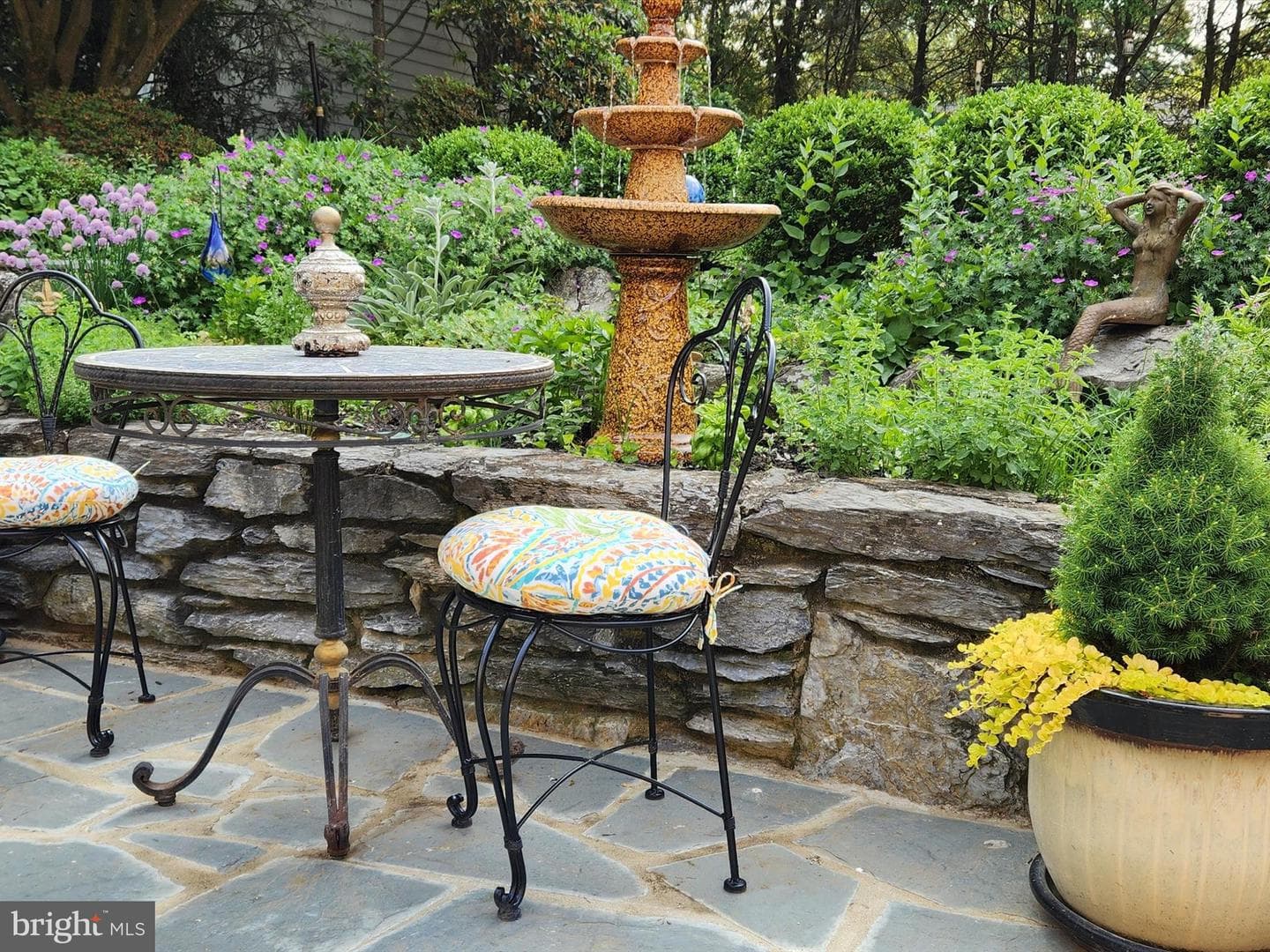 1165 The Terrace photo 33