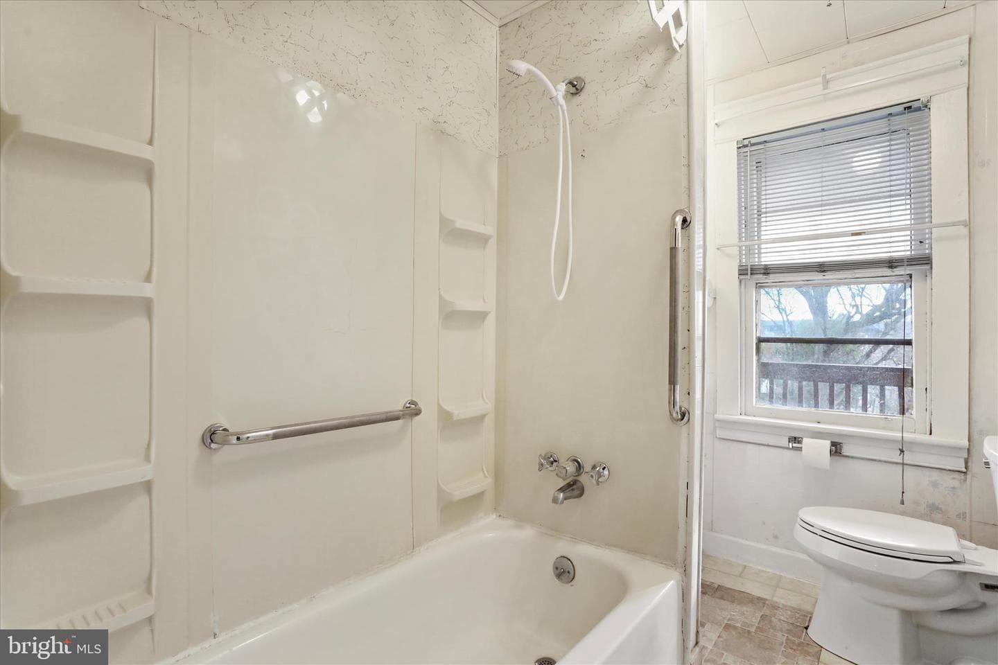 320 N Prospect Street photo 24