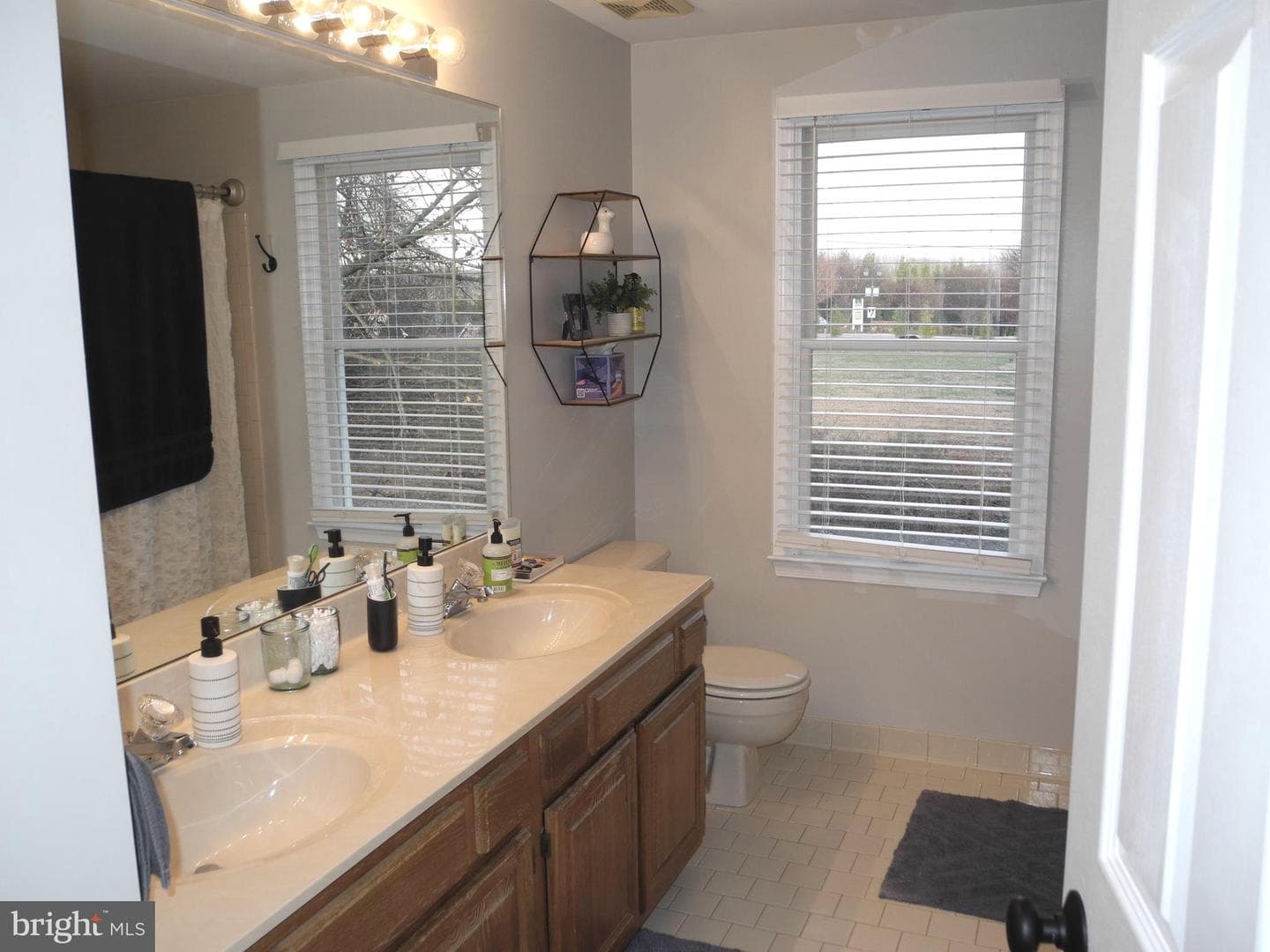 19702 Portsmouth Drive photo 25
